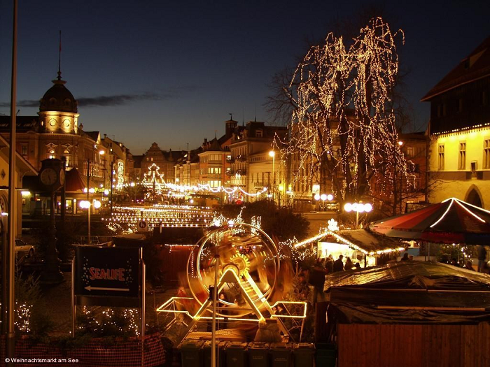 Weihnachtsmarkt am See