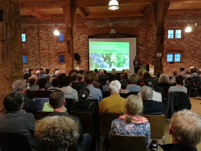 Blühender Landkreis Ravensburg: Vortrag – Essbare Wildkräuter im Garten – was wächst denn da?